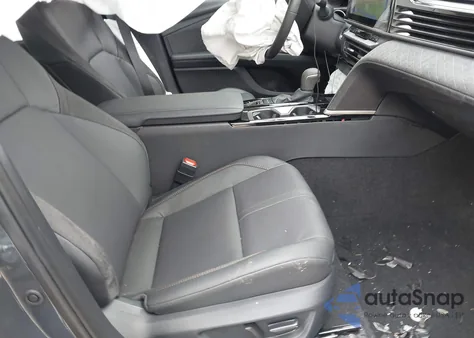 2025 Toyota Camry Xle from USA, damaged, VIN 4T1DBADK7SU014918